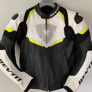 Rev’it! Convex leather motorcycle jacket